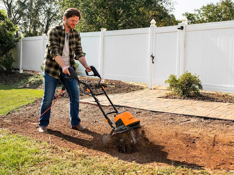 LawnMaster 13.5 Amp 18” Electric Tiller for Calm, Controlled Soil Prep