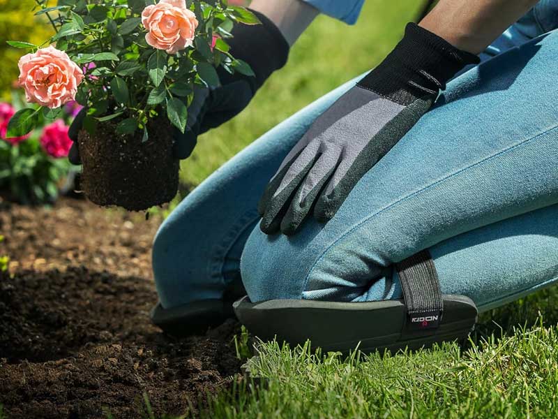 NoCry Gardening Knee Pads Make Ground-Level Garden Work Feel More Enjoyable